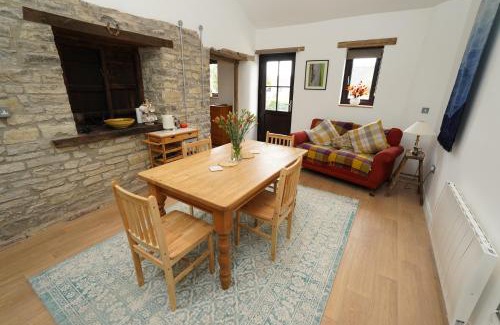 Dundon Casa | The Old Forge