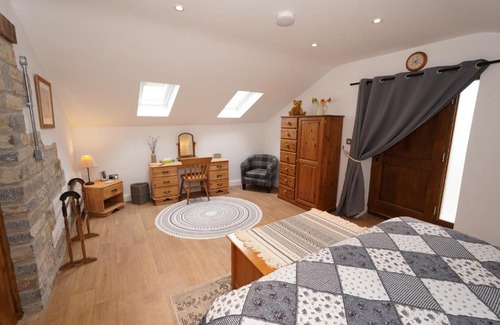 Dundon Casa | The Old Forge