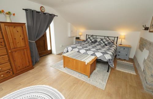 Dundon Casa | The Old Forge
