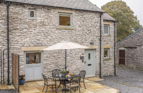 Taddington Casa | The Old Hen Shed