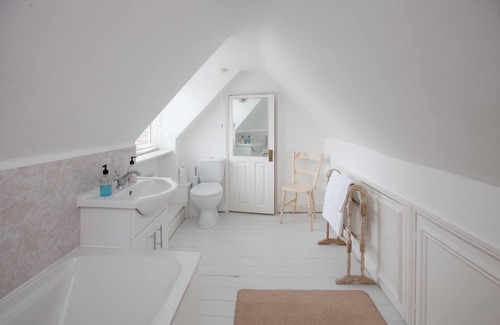 Salisbury Casa | The Old House Guesthouse