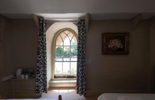 Mullion Cama Y Desayuno | The Old Inn