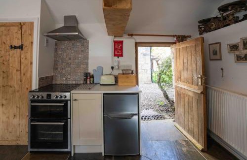 Castle Combe Casa | The Old Library