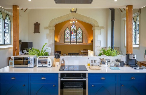 Paxford Cabaña | The Old Mission Church, a hidden gem of the Cotswolds