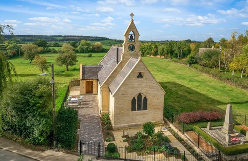 Paxford Cabaña | The Old Mission Church, a hidden gem of the Cotswolds