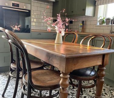 St Neots Casa | The Old Piggery - tranquil garden guest cottage