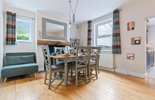 Alton Casa | The Old Post Office 5 mins Drive to Alton Towers