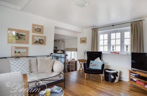 Littlebredy Casa | The Old Reading Room