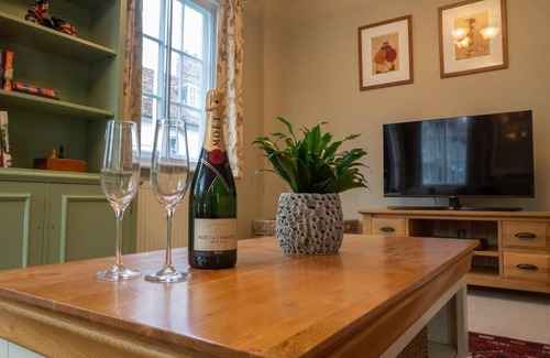Linton Casa | The Old Reading Rooms Linton
