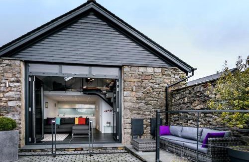 Cartmel Casa | The Old Roller Shed
