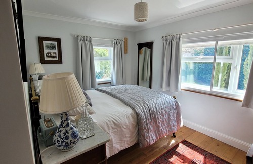 Westhampnett Cama Y Desayuno | The Old School B&B