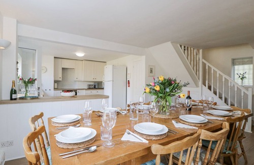Longborough Casa | THE OLD SCHOOL HOUSE, pet friendly in Stow-On-The-Wold