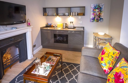 Ascot Cabaña | LA CASA DE LA ESCUELA ANTIGUA, ASCOT, BERKSHIRE
