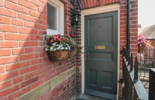 Scarborough Casa | The Old School House