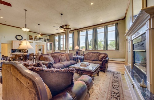 Vernal Cabina | The Old School Lodge
