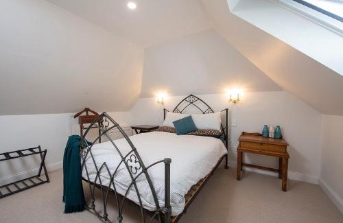 Balhannah Casa | The Old School Romantic Stay for 2 Adelaide Hills