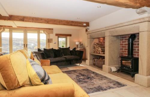 Cowling Casa | The Old Shippon