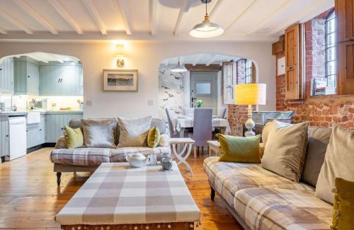 Walsingham Casa | The Old Smithy by Big Skies Cottages