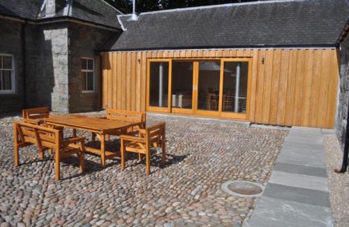 West Laroch Casa | The Old Stables, Alltshellach Cottages