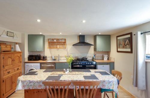 Alton Barnes Casa | The Old Tack Room - Uk49233
