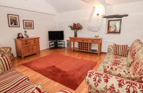 Castleton Casa | The Old Workshop