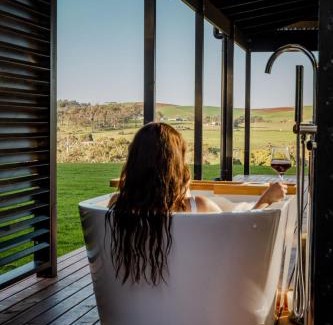 Latrobe Casa | The Olive Leaf Retreat