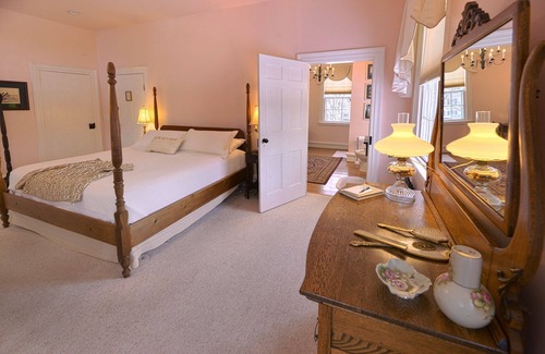 Canandaigua Cama Y Desayuno | The Oliver Phelps Suite-Suite-De gran tamaño-Baño con ducha