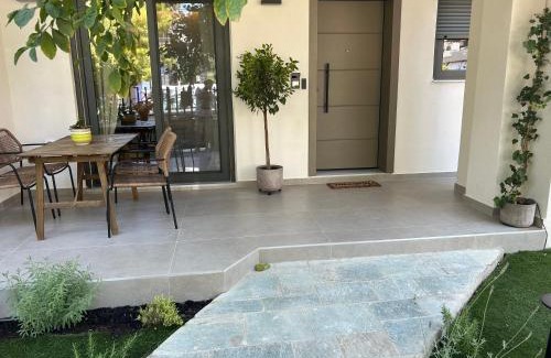 Palaio Faliro Apartamento | The One With The Lemon Tree