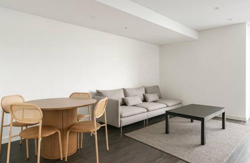 Brisbane Central Business District Apartamento | The Only One - Riverfront Elegance, Free Carpark