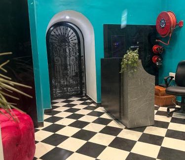 Allahabad Hotel | The Only Plaza