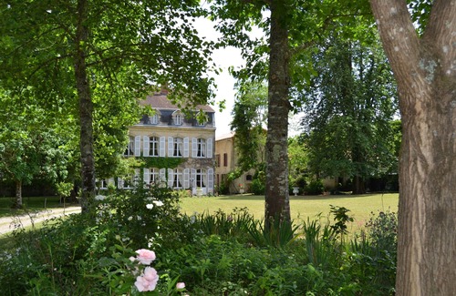 Saint-Justin Cabaña | The Orangerie in the grounds of Chateau St Justin
