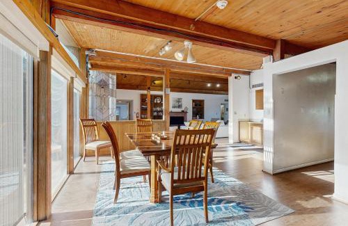 Alhambra Casa | The Orangewood Oasis
