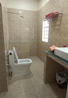 The Mall Road Casa | The Orca Cottage