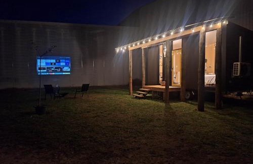 Nashdale Casa | The Orchard View by Tiny Away