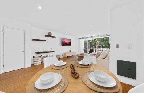 Wilshire Montana Apartamento | The Orchid-Beachfront Bliss Spacious 2BR Apt In Santa Monica