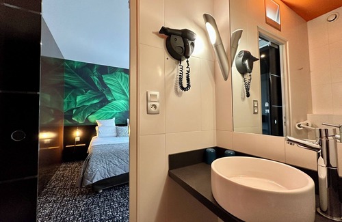 Downtown Hotel | The Originals Boutique, Hôtel de la Paix, Brest