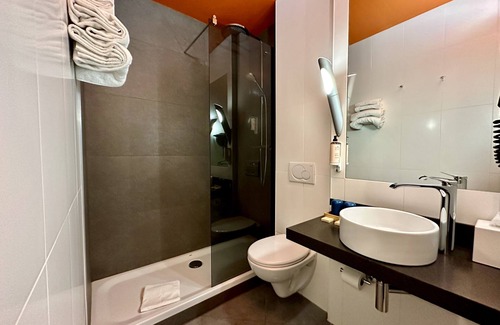 Downtown Hotel | The Originals Boutique, Hôtel de la Paix, Brest