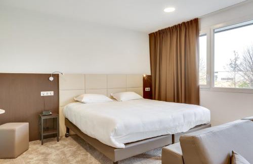 Saint-Contest Hotel | The Originals City, Hôtel Caen Mémorial