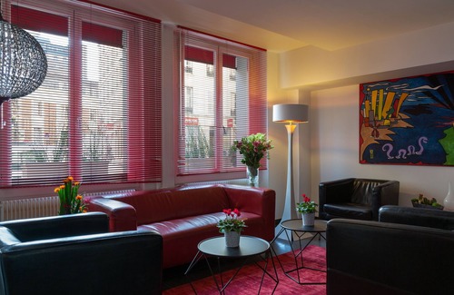 Necker Hotel | The Originals City, Hôtel Lecourbe, Paris Tour Eiffel