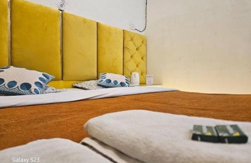 Orchha Apartamento | The OrtusStays - Sunrise Room