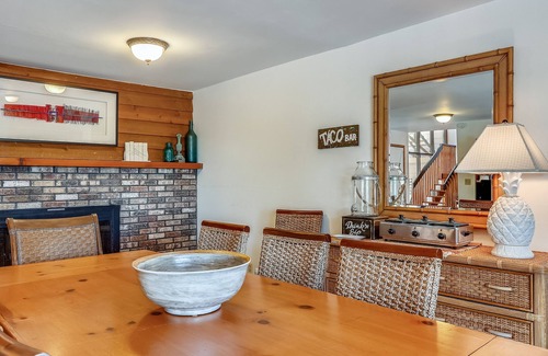 Holiday Isle Casa | The Other Castle 5 Bedroom Home by RedAwning