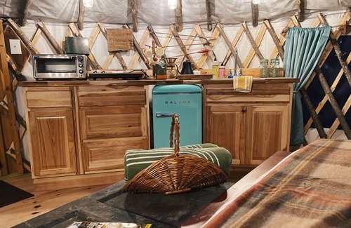 Deerfield Casa | The Other Yurt at Echo Hill Farm w/ Hot Tub Spa