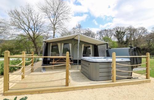 Llandrindod Wells Casa | The Otter