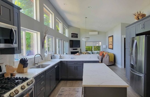 Friday Harbor Casa | "THE OUTBACK" Waterfront Home on Mitchell Bay San Juan Island