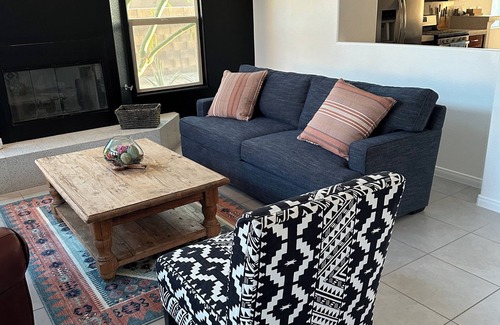 Desert Hot Springs Casa | The Outlaw Hideaway