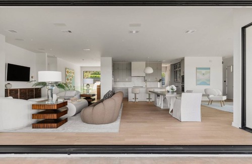 Mount Bonnell Terrace Casa | The Overlook on Monte Vista