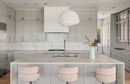 Mount Bonnell Terrace Casa | The Overlook on Monte Vista
