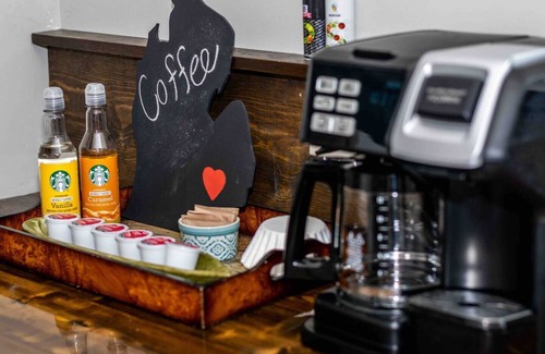 Oxford Apartamento | The Oxford Guest House - 1860's Remodeled 3b/2b Suite - Downtown Oxford