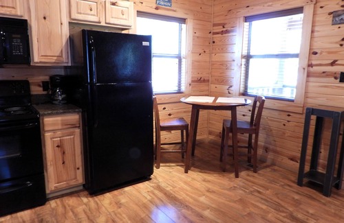 Royal Cabina | The Ozark.