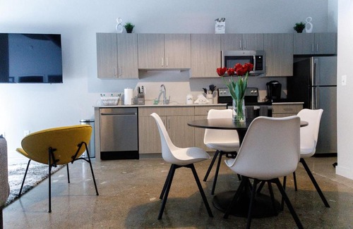 Detroit Apartamento | The Packard